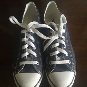 Navy blue ladies converses size 8
